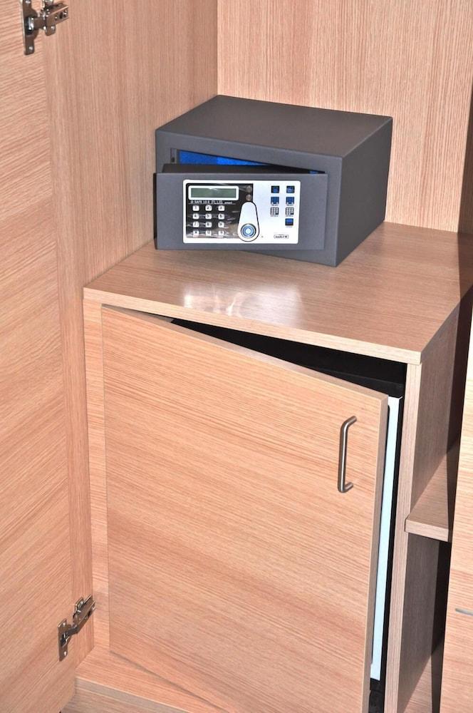 Hotel 325 Tor Vergata Roma Ngoại thất bức ảnh