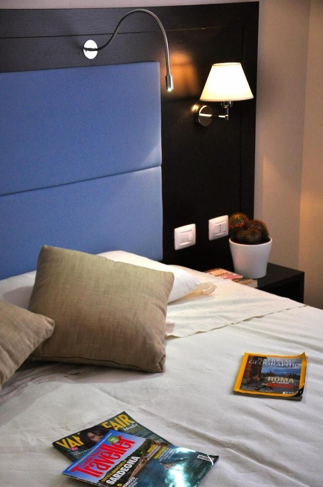 Hotel 325 Tor Vergata Roma Ngoại thất bức ảnh
